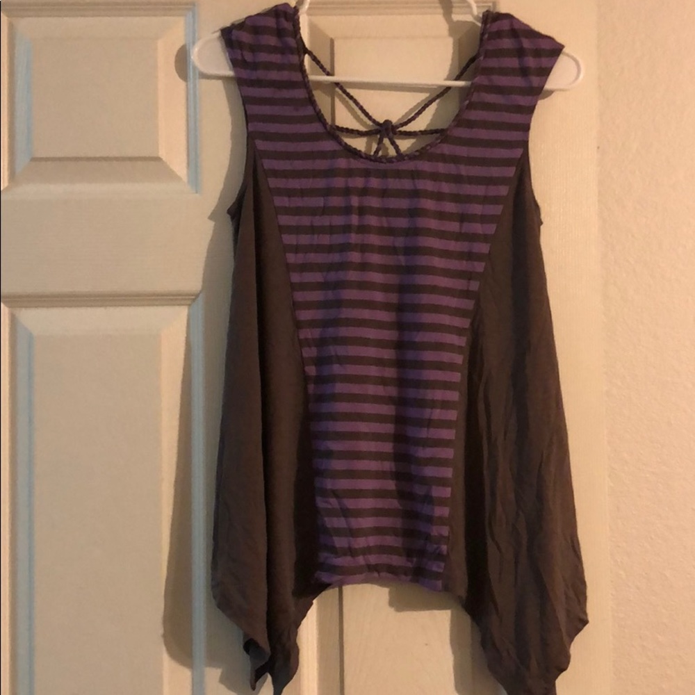 Strips asymmetric Toop